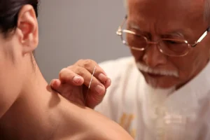 郭廷英六十年针灸临床经验【视频教程】