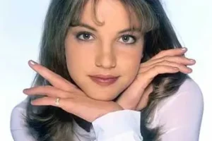 Britney Spears(布兰妮)[1999-2023年]所有专辑歌曲合集[无损FLAC/MP3/8.12GB]