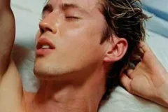 Troye Sivan《Rush》[无损FLAC/MP3/41MB]