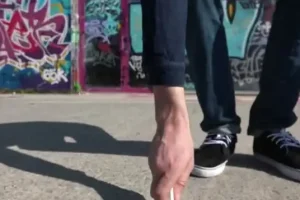 零基础滑板入门：27节课掌握滑板基础技巧