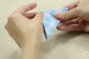 亲子折纸手工课：30个趣味折纸教程