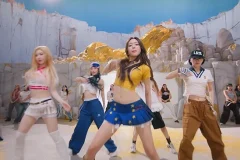 ITZY《GOLD (Performance Video)》[高清4K/2160P/MP4/1.45GB]