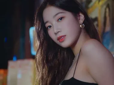 LE SSERAFIM《ANTIFRAGILE》[高清4K/2160P/MP4/1.27GB]